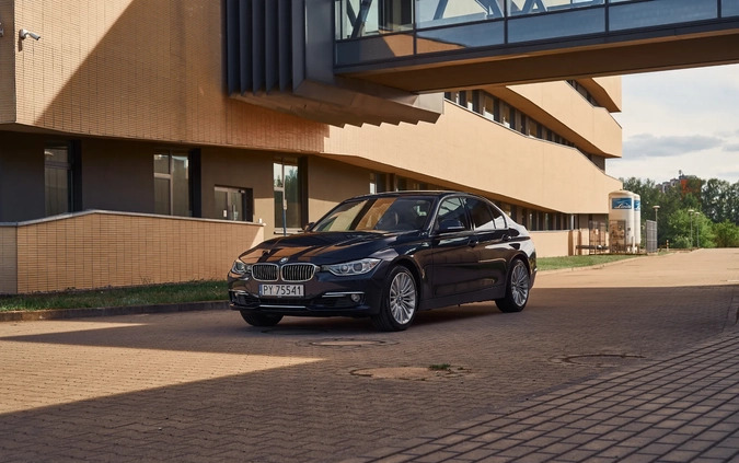 BMW Seria 3 cena 69600 przebieg: 179250, rok produkcji 2013 z Poznań małe 326